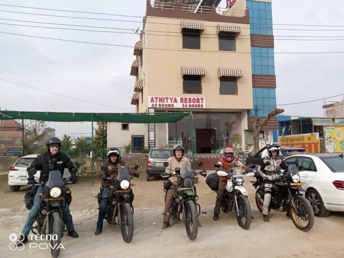 Athitya Hotel And Resort Sikar 객실 사진