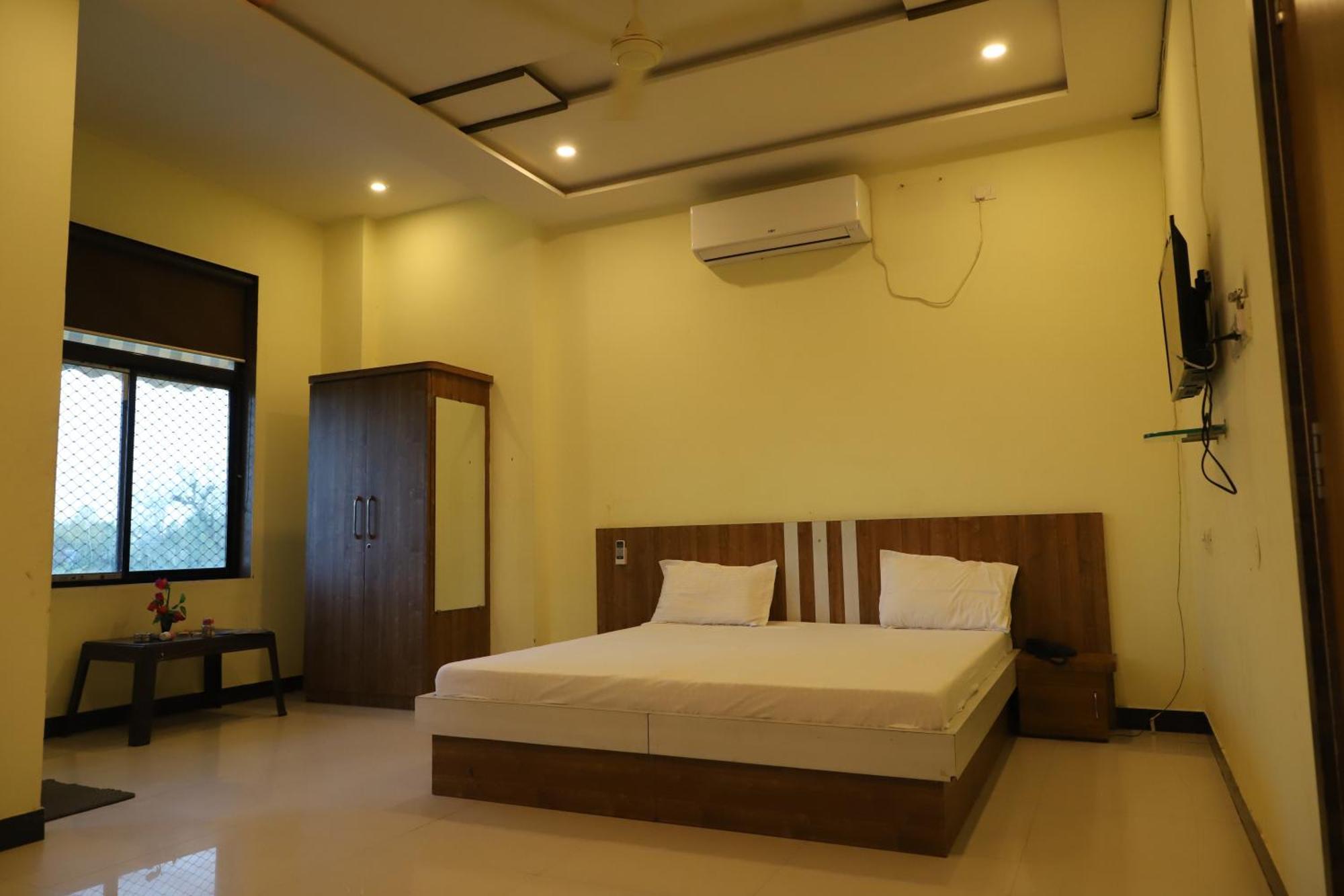 Athitya Hotel And Resort Sikar 객실 사진